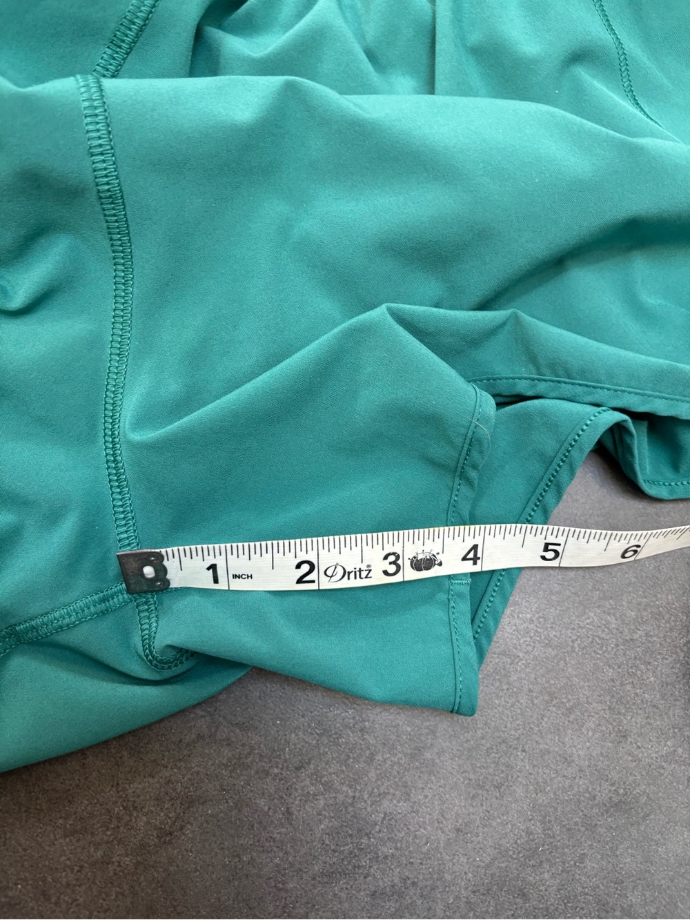 lululemon athletica Hotty Hot Women’s Shorts - Picture 8 of 9